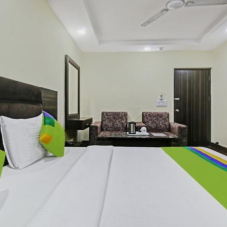 Hotel Singh Continetal Delhi  Eksteriør billede