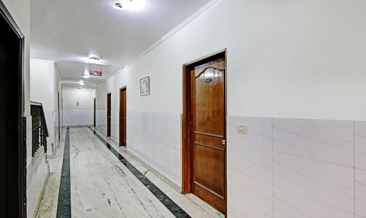 Hotel Singh Continetal Delhi  Eksteriør billede
