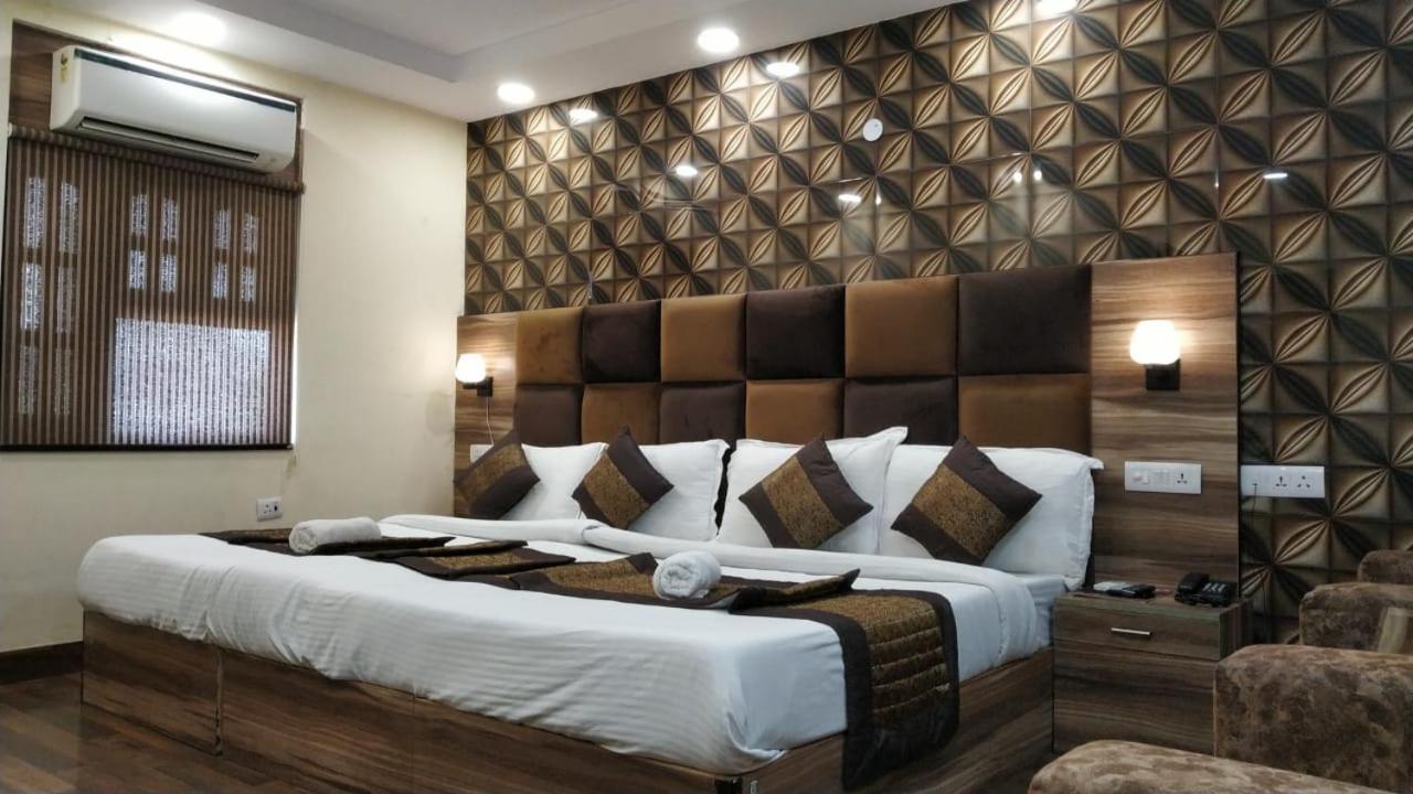 Hotel Singh Continetal Delhi  Eksteriør billede